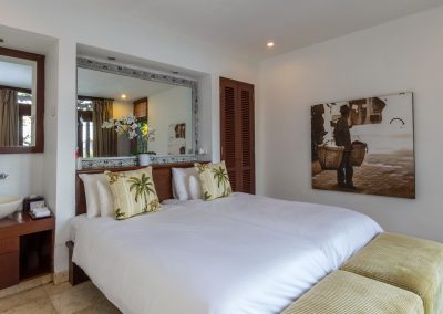 Twin Bedroom